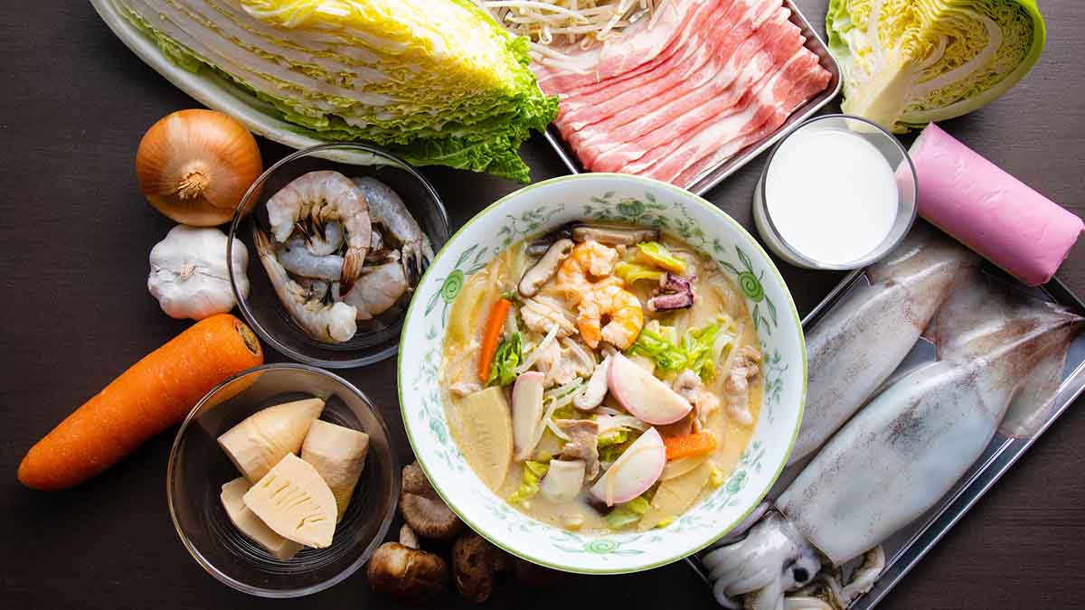 Recetas coreanas] Doenjang jjigae, una sopa que combina perfectamente con  carne 