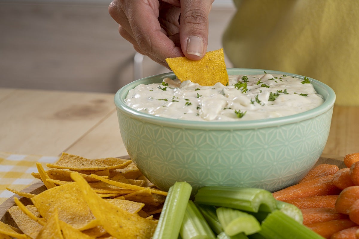 Aderezo Cremoso De Queso Azul Sencillo Recetas Nestlé 2397