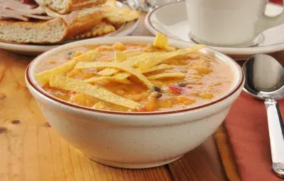 Sopa de tortilla