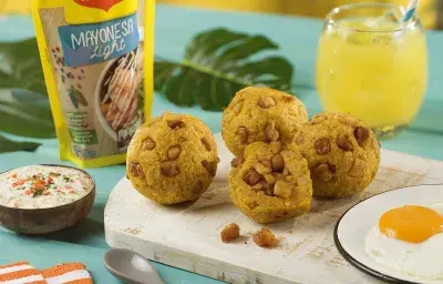 Bolón de verde con chicharrón - Cómo hacer bolones de verde ecuatorianos