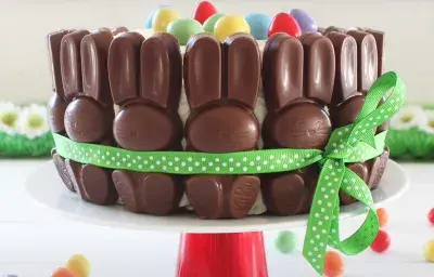 KitKat® Bunny Carrot Cake