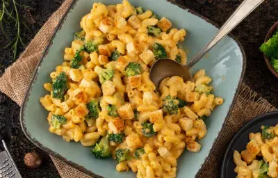 Macarrones con Queso y Brócoli