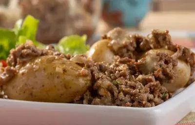 Papas gratinadas con carne molida