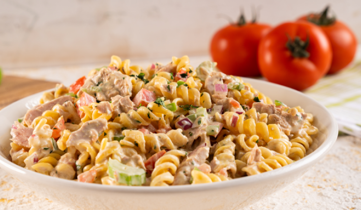 Ensalada de Fideo tornillo con atún