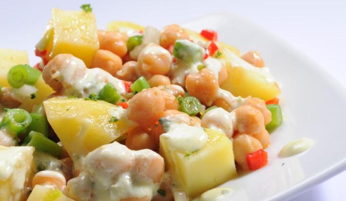 Ensalada con garbanzo y vainita