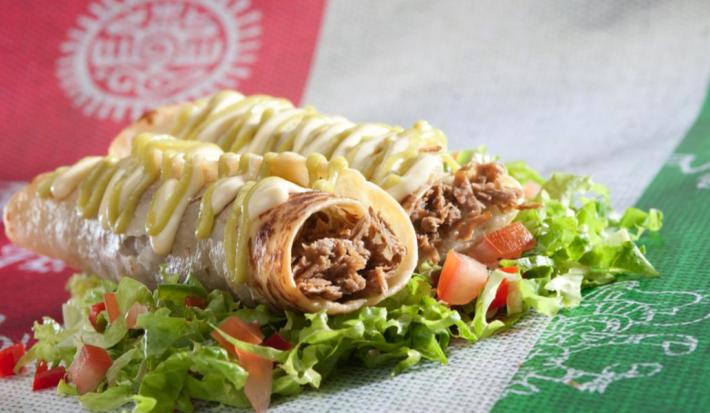 Prepara esta receta rápida de burritos de res