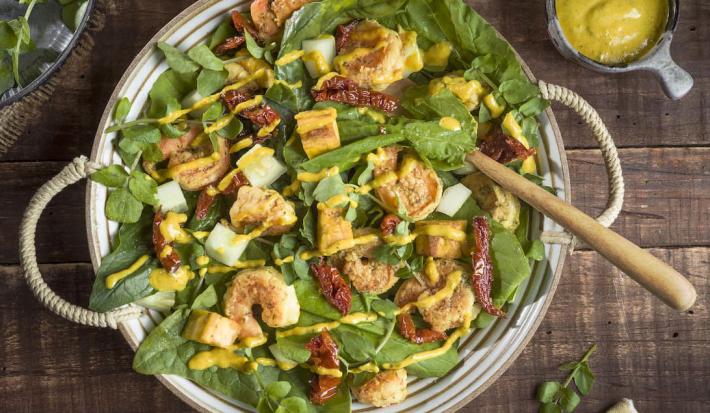 Ensalada de Camarón y Aderezo de Mostaza