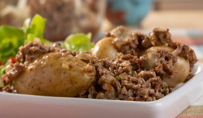 Papas gratinadas con carne molida