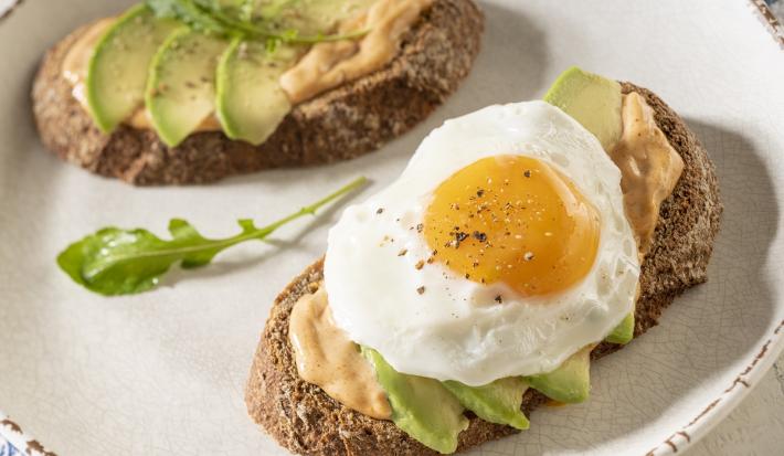 Tostada de aguacate