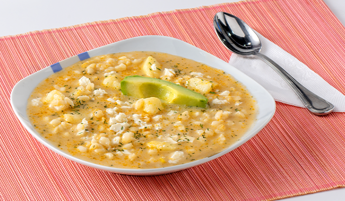 Sopa de Morocho con Aguacate