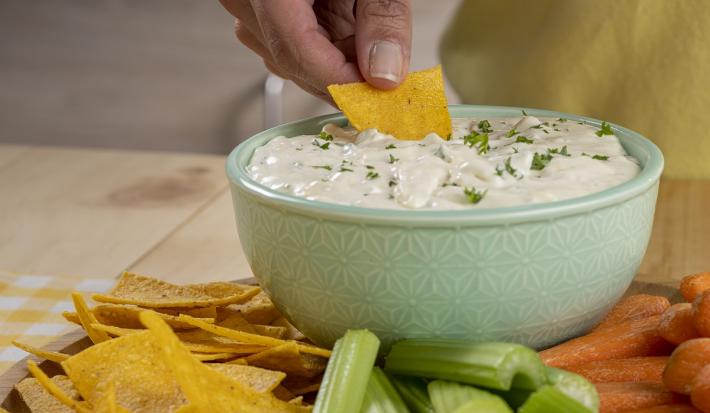 Dip cremoso de queso azul